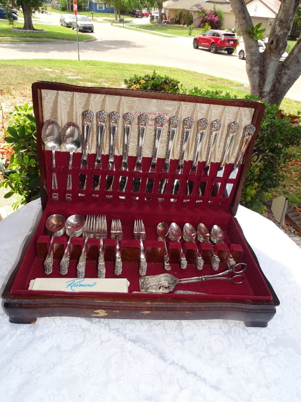 76 PC Atiq/Vtg 1847 Rogers Bros Silverplate Set Plus